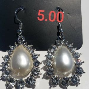 Jewelry set earrings bracelet